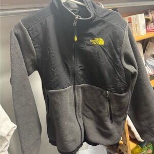 Used boys size 14/16 north face fleece. Some wear to one sleeve shown in pics